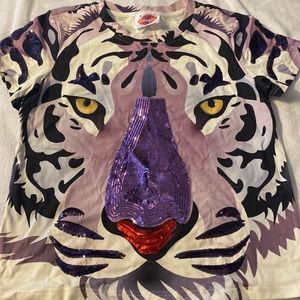 Tiger top